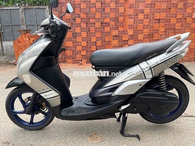 Yamaha Mio màu Bạc