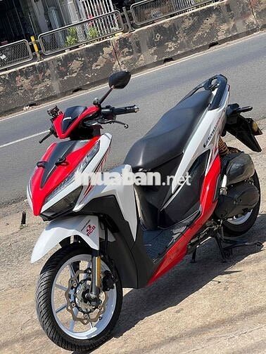 Honda Vario 150 Trắng đỏ Đã qua sử dụng