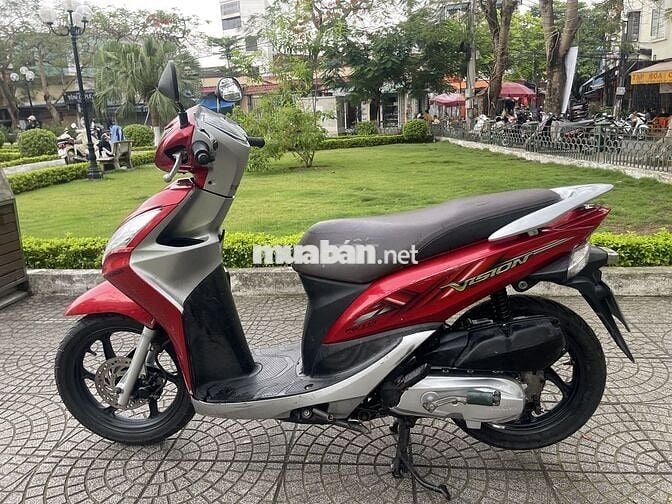Honda Vision 2012 màu Đỏ