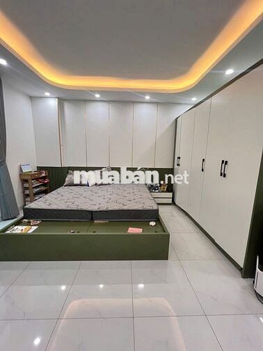 Bán gấp 4 tầng mới ĐỒNG MAI-Lô góc -Ô tô đỗ cửa-500m ra QL6,GIÁ 3,X TỶ