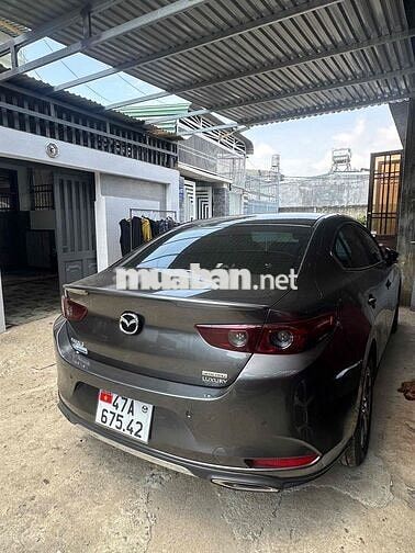 Mazda 3 2024 Xám 24000 km