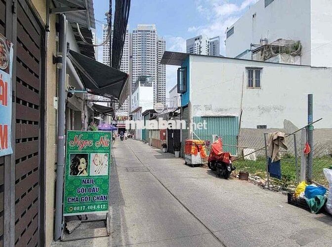 Cho thuê nhà nguyên căn Hẻm ô tô rộng rãi 3 pn giá 14,5 tr