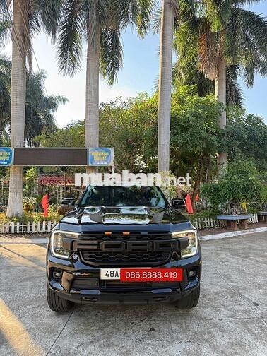 Ford Everest Sport 2025 Đen 2 vạn