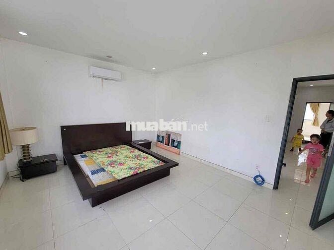 Cho thuê nhà nguyên căn Hẻm ô tô rộng rãi 3 pn giá 14,5 tr