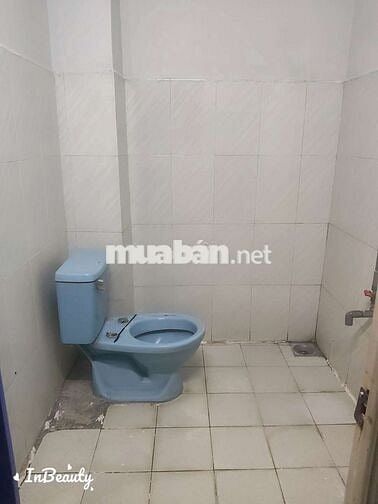 nhà 2 phòng ngủ 2 tollet.cuối đường liên khu 4-5