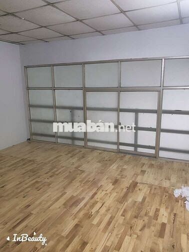 nhà 2 phòng ngủ 2 tollet.cuối đường liên khu 4-5