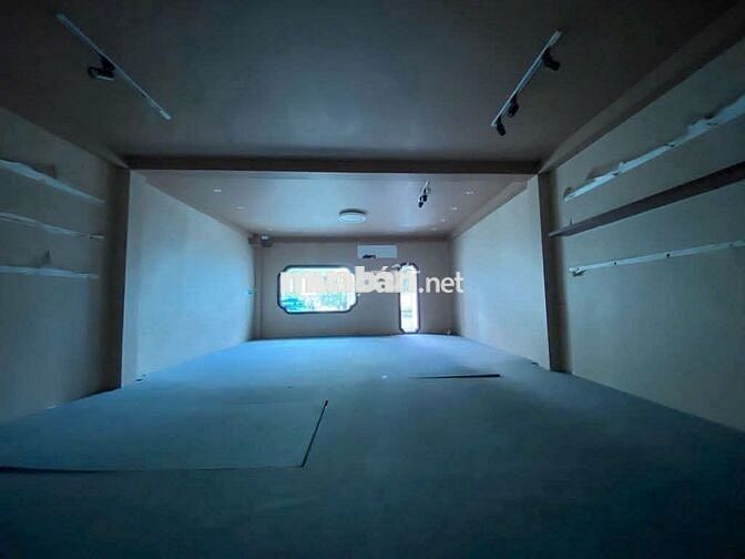Cho thuê nhà Cao Bá Nhạ, Quận 1, 8x12m T+3L -70 Triệu