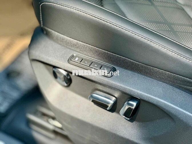 Volkswagen Teramont President 2025 Trắng