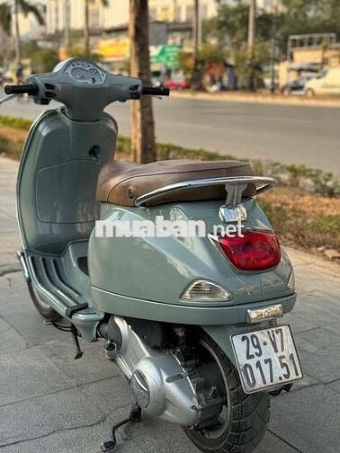 Piaggio Vespa Xám Cổ điển chạy êm, tiết kiệm xăng