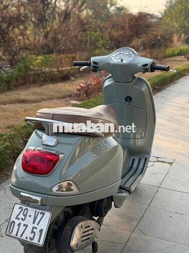 Piaggio Vespa Xám Cổ điển chạy êm, tiết kiệm xăng
