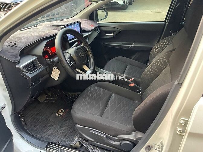 Toyota Wigo 1.2 AT 2024 Trắng 30.000 Km