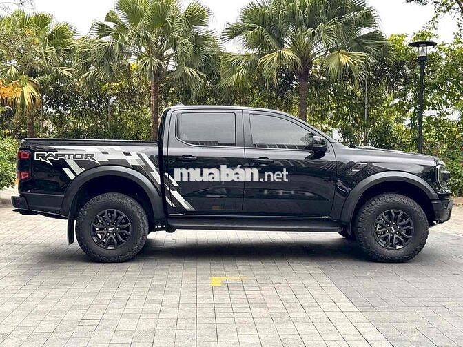 Ford Raptor 2023 Đen 28.000km