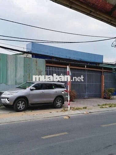 Cho thuê nhà xưởng mặt tiền Tân Xuân 2,gần Lê Thị Hà dtsd 400m2