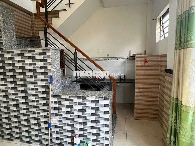 Nhà 1/ 1 lầu Tân Hiệp 31,cách chợ Hóc Môn 1,5km,gần trường Bách Nghệ