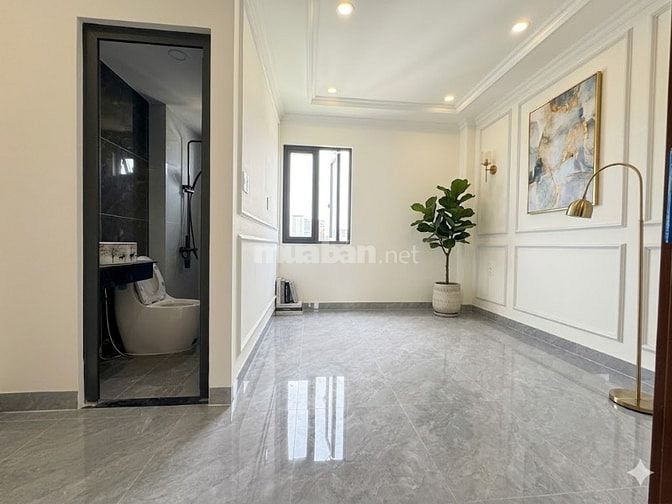 Bán nhà 5tầng Đường 40 Hiệp Bình Chánh - Sổ hoàn công- chỉ 8,7 tỷ