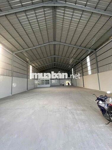 cho thuê kho xưởng 800m2 kiên cố mái cao 8m