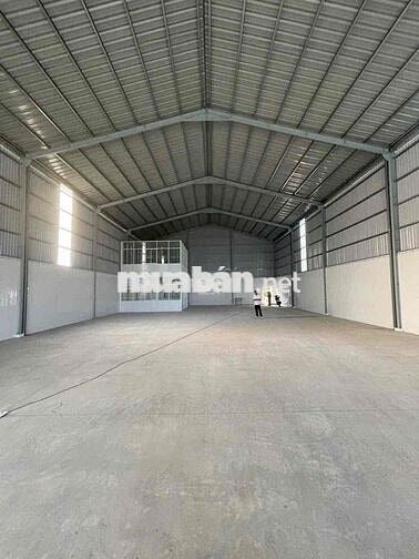 cho thuê kho xưởng 800m2 kiên cố mái cao 8m