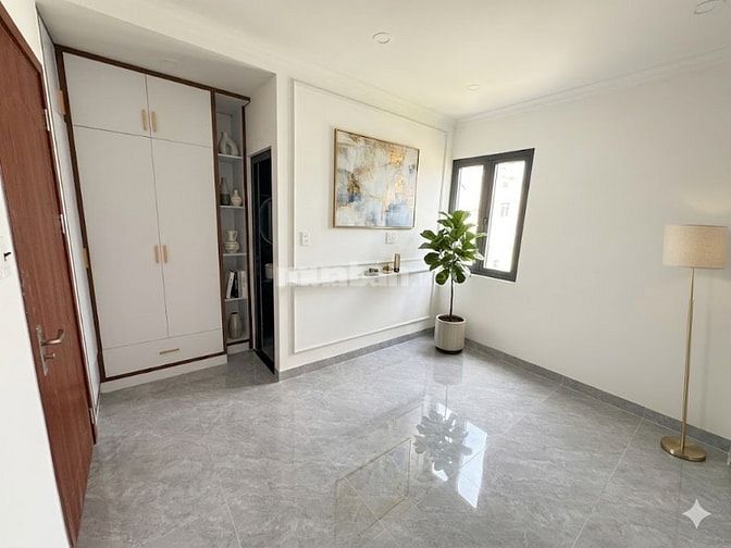 Bán nhà 5tầng Đường 40 Hiệp Bình Chánh - Sổ hoàn công- chỉ 8,7 tỷ