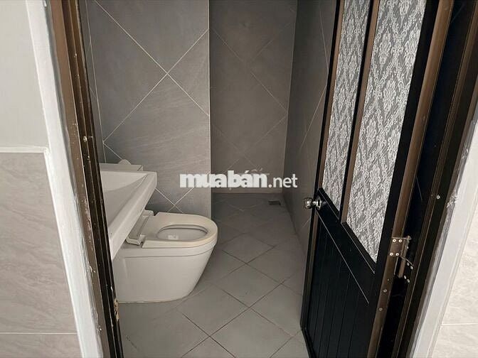 Cho thuê nhà 2pn hẻm xe hơi đường Nguyễn Hữu Tiến quận Tân Phú