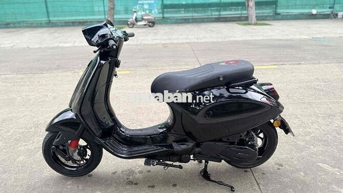 Piaggio Vespa 2014 up iget Đen Zin