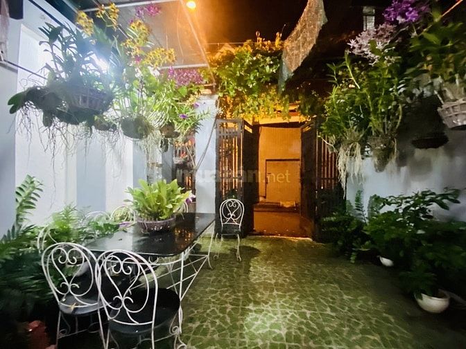 BÁN NHÀ LÊ ĐỨC THỌ GÒ VẤP 105M2 HẺM Ô TÔ VUÔNG VỨC GIÁ 12,5 TỶ