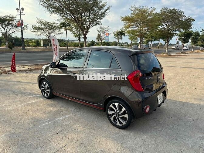 Kia Morning 2016 Si MT - 30000 km