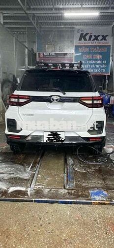 Toyota Trắng 7500 km