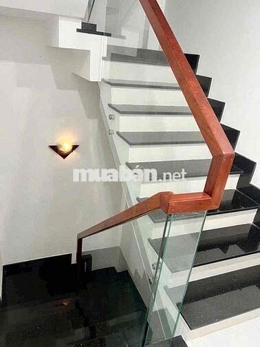 NC quận 3 ( 3pn ) nhà mới - kd cải tạo tự do