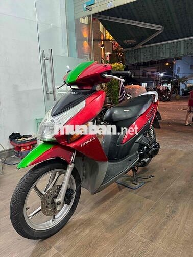 Honda Click 110 chính chủ máy zin chưa rớt đầu