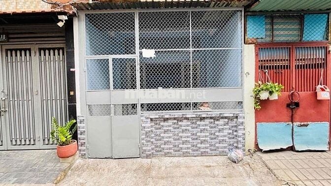 Nhà nguyên căn cho thuê gần chợ Nguyễn Đình Chiểu