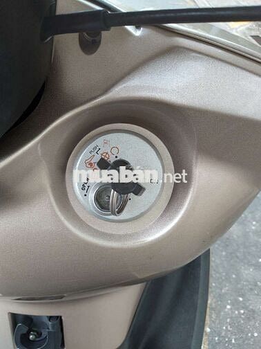 SYM Shark 170cc Vàng đồng như xe thùng