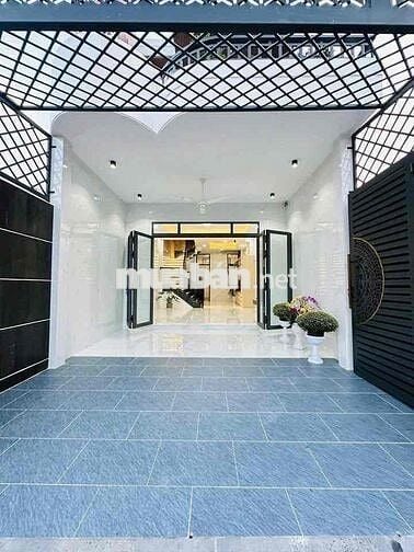 🔥 Tặng mái vòm + máy nóng lạnh căn nhà 1 trệt 1 lầu ngay Tân Triều