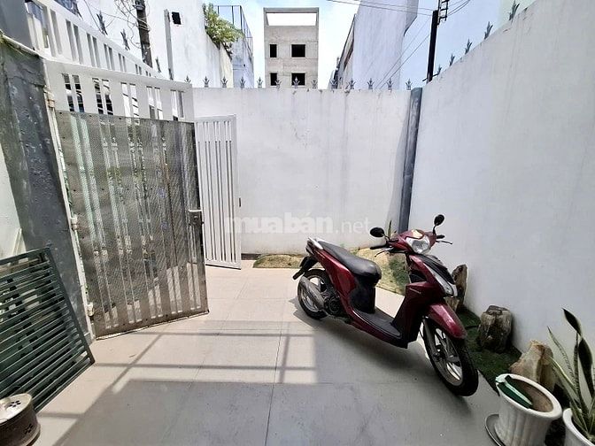 Bán nhà Quang Trung Gò Vấp, 83m2, 2 tầng, hẻm xe hơi, nhỉnh 6 tỷ