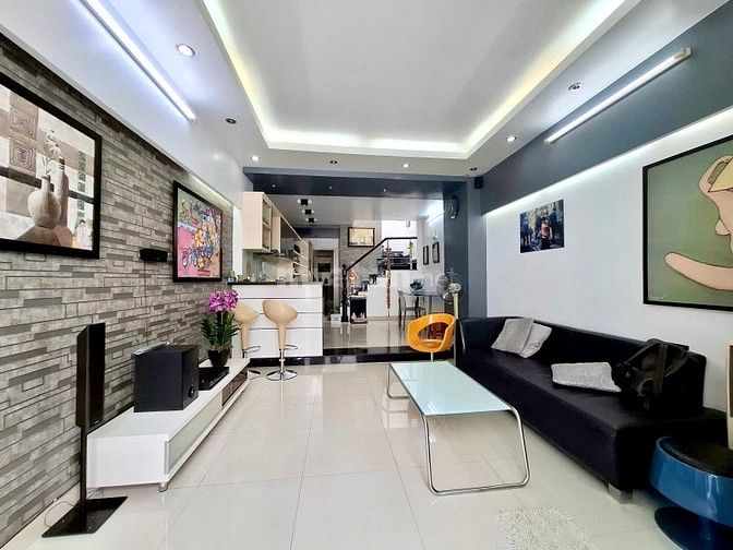Bán nhà Quang Trung Gò Vấp, 83m2, 2 tầng, hẻm xe hơi, nhỉnh 6 tỷ