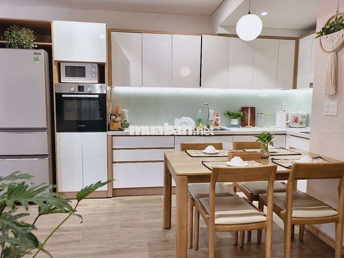 Căn hộ Fhome 2PN siêu xinh – lượng khách thuê ổn định 240 triệu/năm