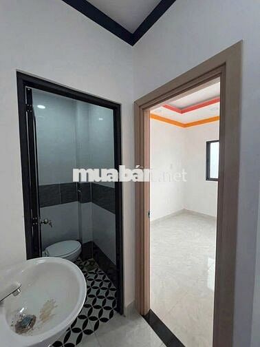 Nhà Bán Gấp Nguyễn Văn Quá Gần Nhà Hàng Đông Phương Quận 12