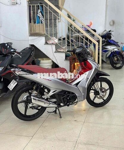 Honda Future 2017 Fi Bạc-Đo-Đen Sport.BSTp.