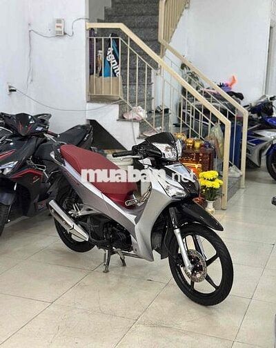 Honda Future 2017 Fi Bạc-Đo-Đen Sport.BSTp.