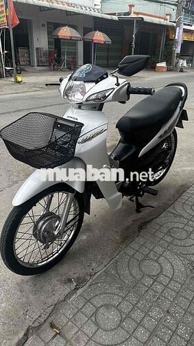 Honda Wave 50cc 2019 Trắng đen ( hỗ trợ góp )