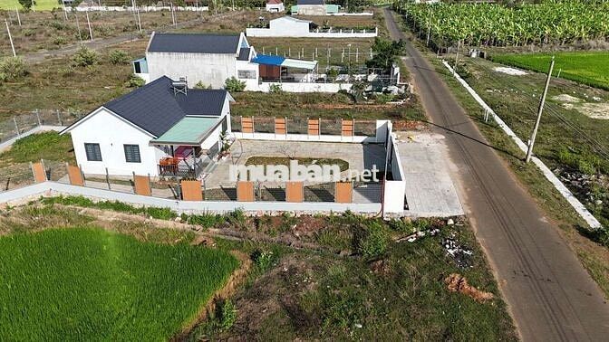 Chủ ngộp ngân hàng bán nhanh lô đất đường 15 Hòa Long 257m2/1ty6