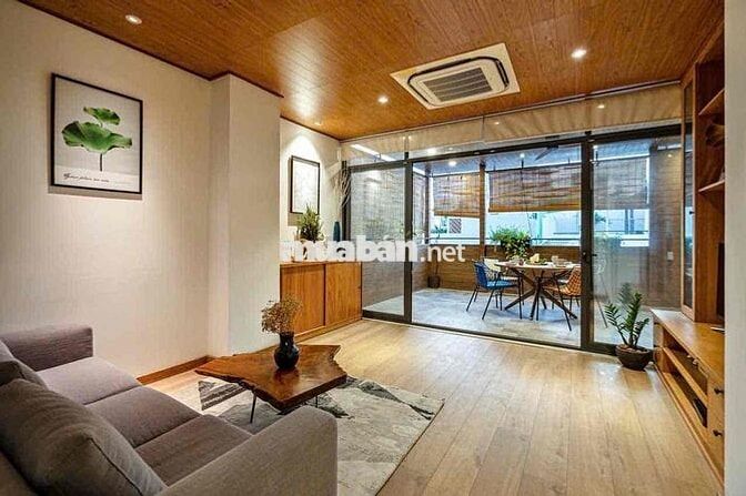 SIÊU PHẨM STUDIO GỖ SANG CHẢNH – NGAY XÔ VIẾT NGHỆ TĨNH .