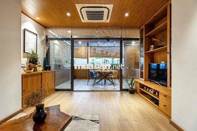 SIÊU PHẨM STUDIO GỖ SANG CHẢNH – NGAY XÔ VIẾT NGHỆ TĨNH .