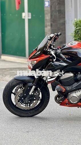 Kawasaki Z800 Đen cam