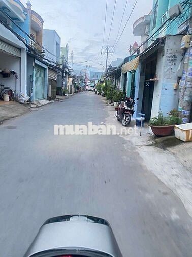 Bán nhà mặt tiền đường kho gạo, 5x28=143m full thổ cư,nhà 1trệt 1lửng 