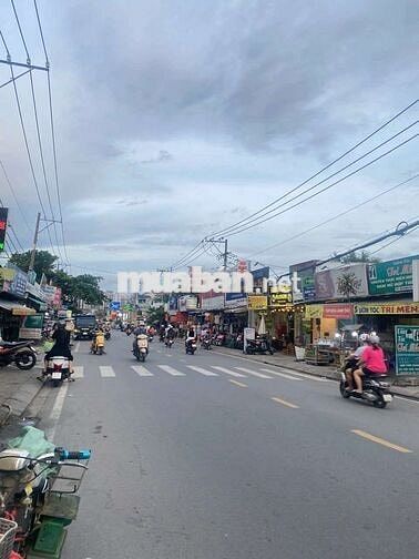 Bán nhà mặt tiền đường kho gạo, 5x28=143m full thổ cư,nhà 1trệt 1lửng 