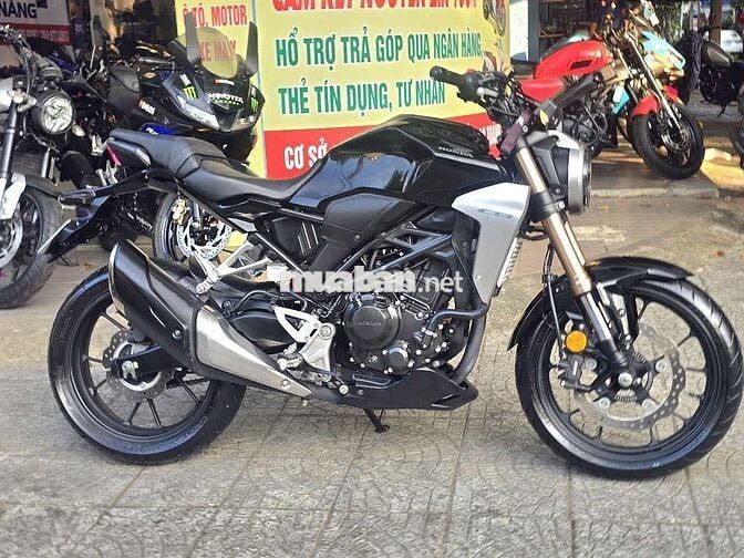 Honda cb300r