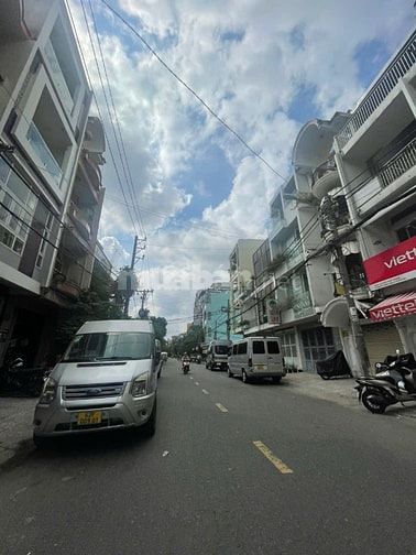 Bán nhà hẻm 606 đường 3 Tháng 2, Quận 10 (DT: 5,1x32m)