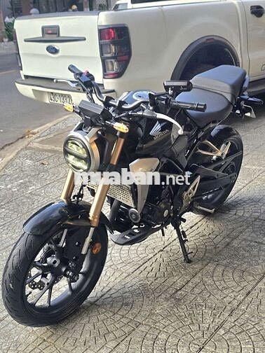 Honda cb300r