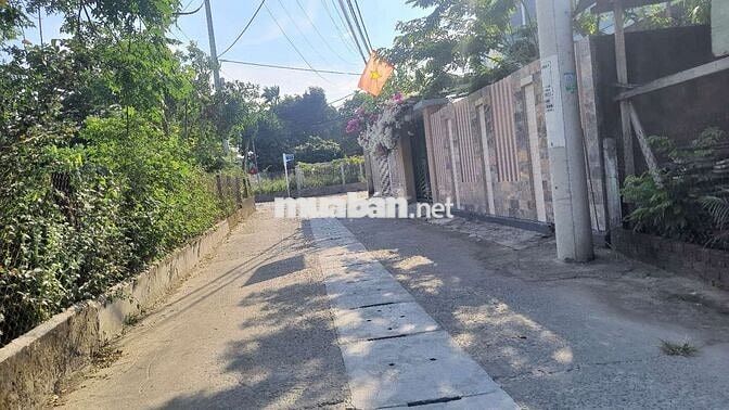 CẦN BÁN NHANH LÔ ĐẤT 200M2 ĐƯỜNG Ô TÔ CHẠY CẠNH NGAY TT THÀNH PHỐ