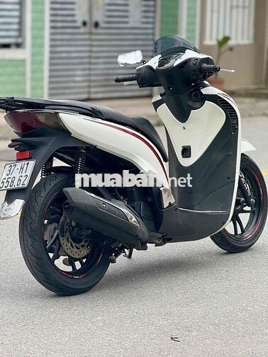 Honda SH125 CBS Form Ý Trắng 2015